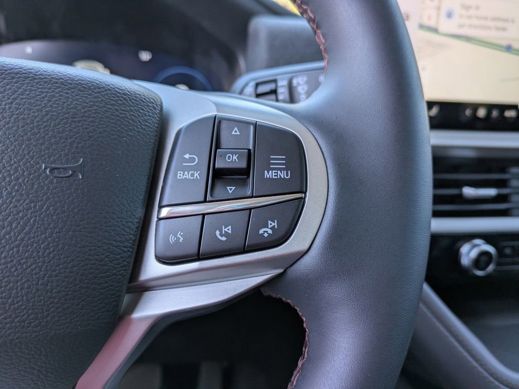 New 2026 Ford Explorer Active image 30