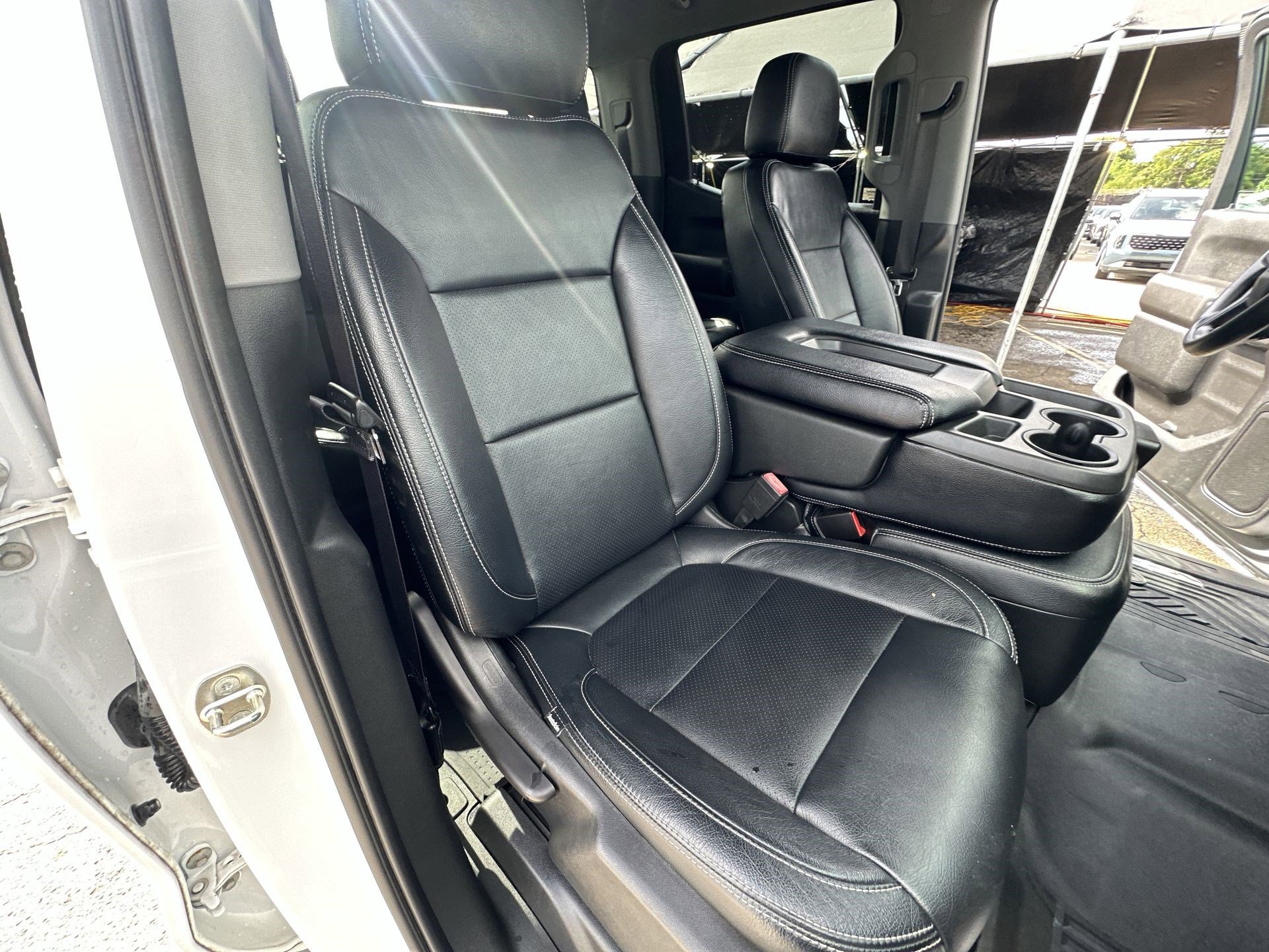 Used 2022 Chevrolet Silverado 1500 Custom Trail Boss image 28