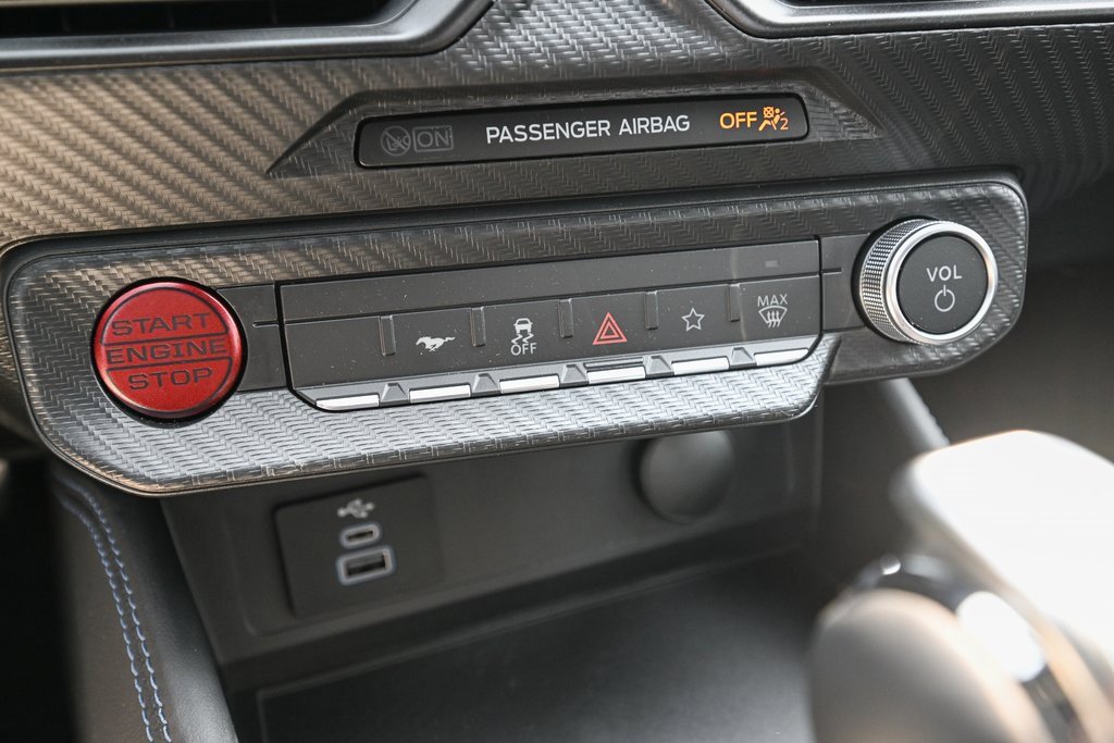 New 2025 Ford Mustang Dark Horse image 27