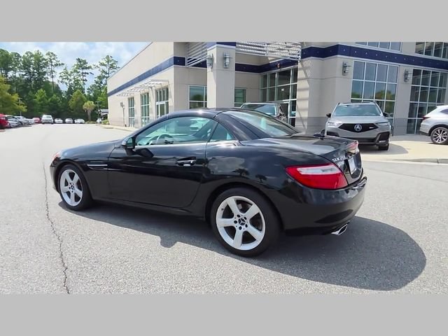 Used 2015 Mercedes-Benz SLK 250 w/ Premium Package image 19