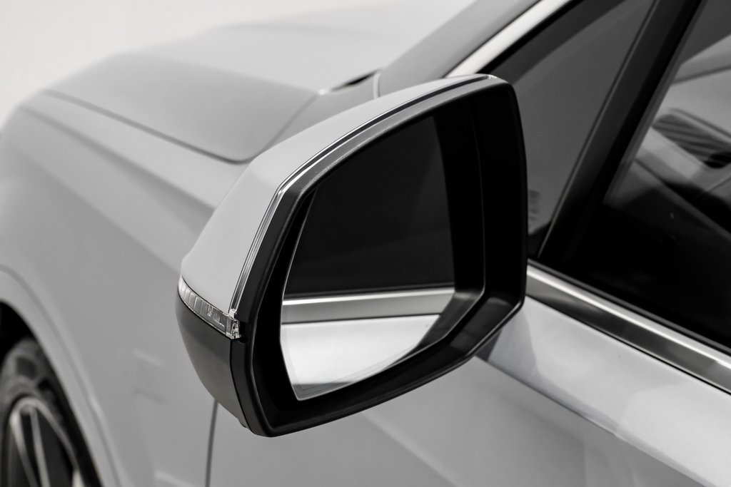 Used 2024 Audi SQ7 Prestige image 34