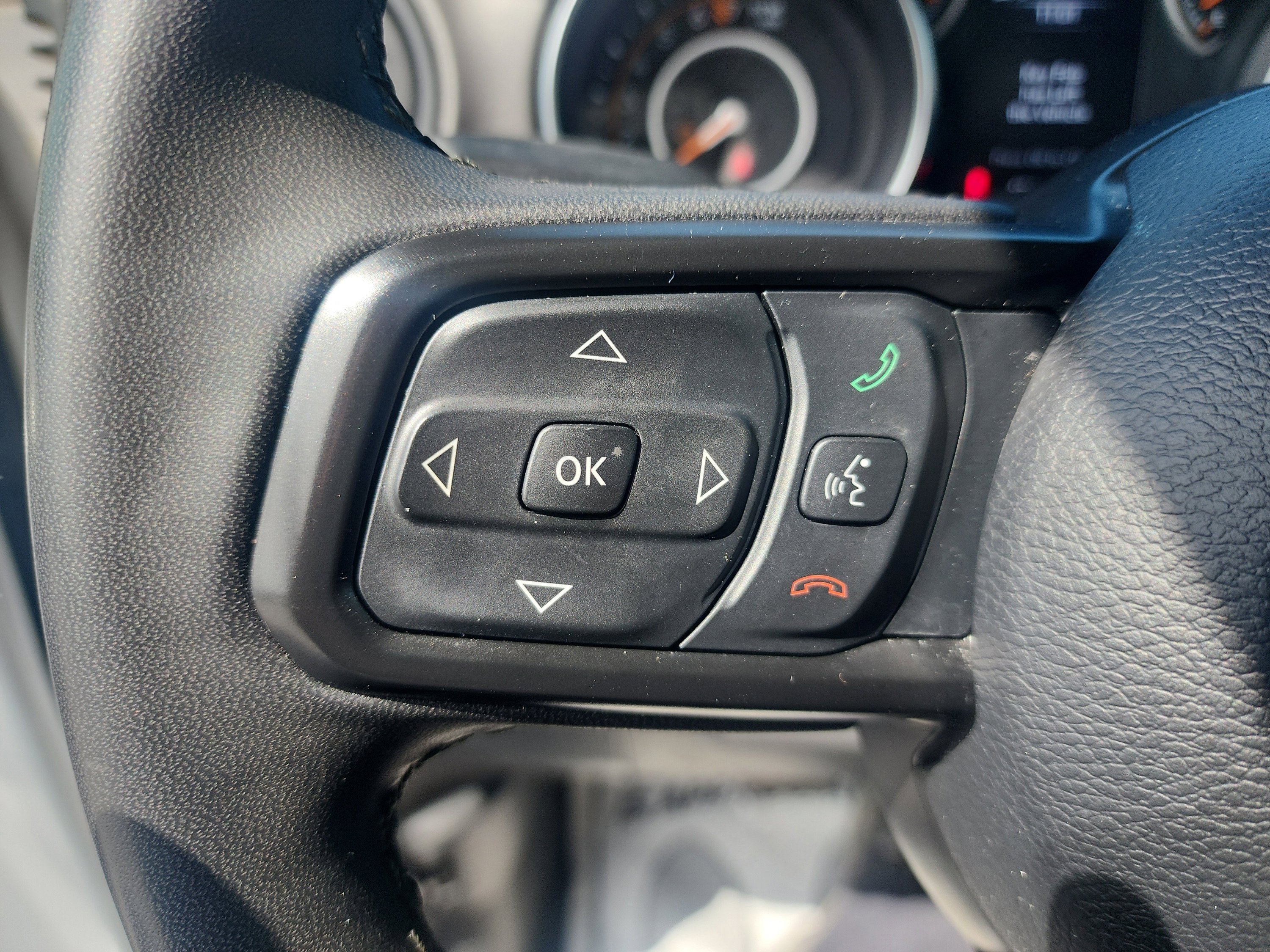 Used 2023 Jeep Gladiator Sport image 35