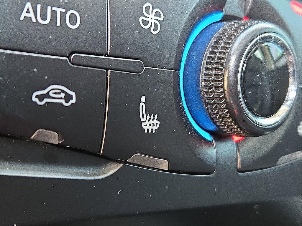 Used 2009 Audi A4 2.0T Premium image 25