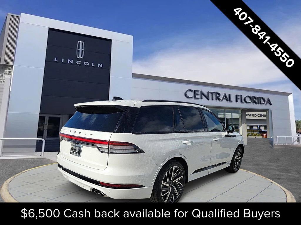 New 2025 Lincoln Aviator Black Label w/ Jet Appearance Package image 3