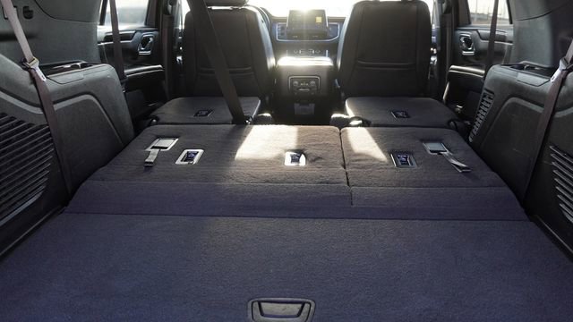 Used 2024 Chevrolet Tahoe LT image 13