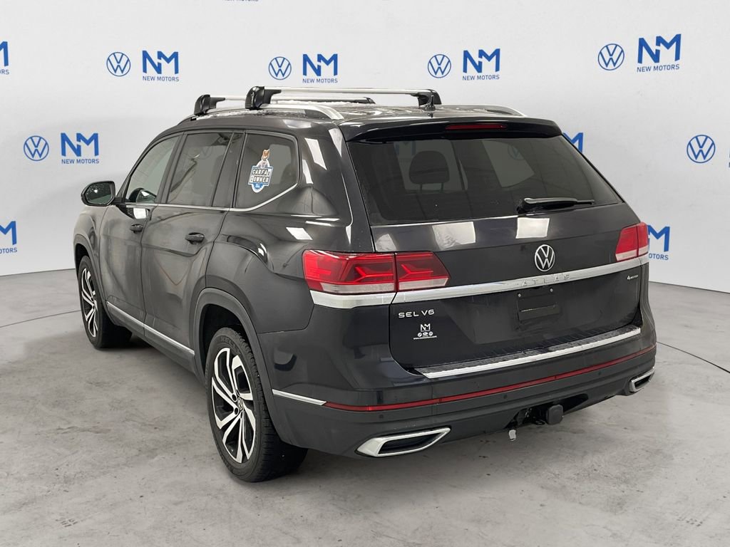 Used 2023 Volkswagen Atlas SEL image 2