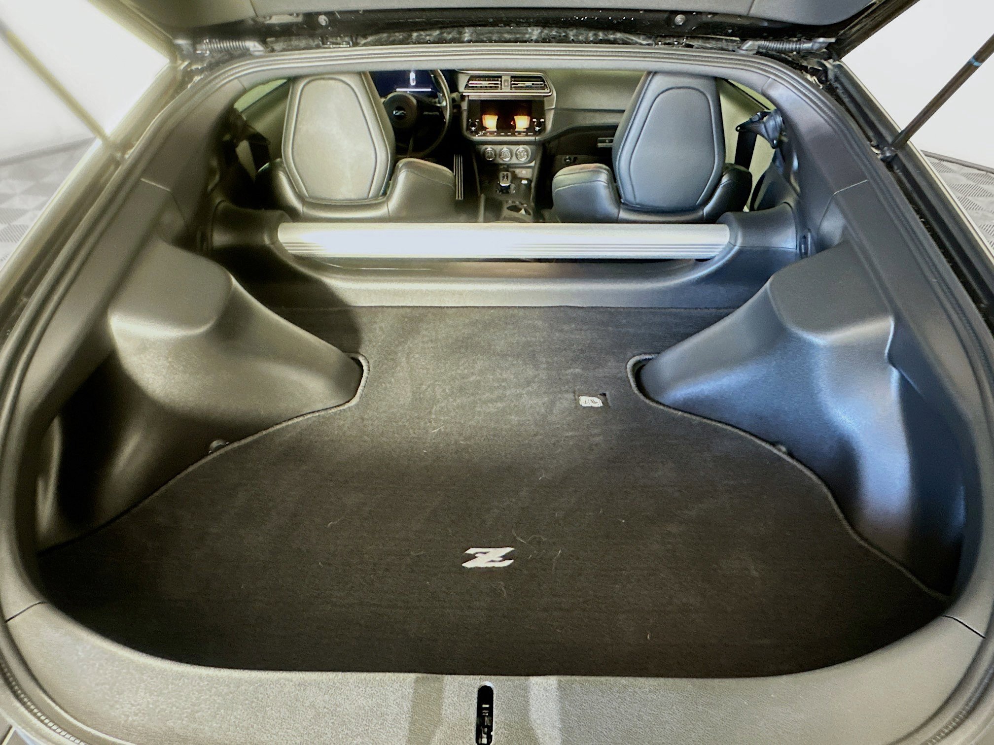 Used 2023 Nissan Z w/ Floor Mat Package (L93) RWD image 24
