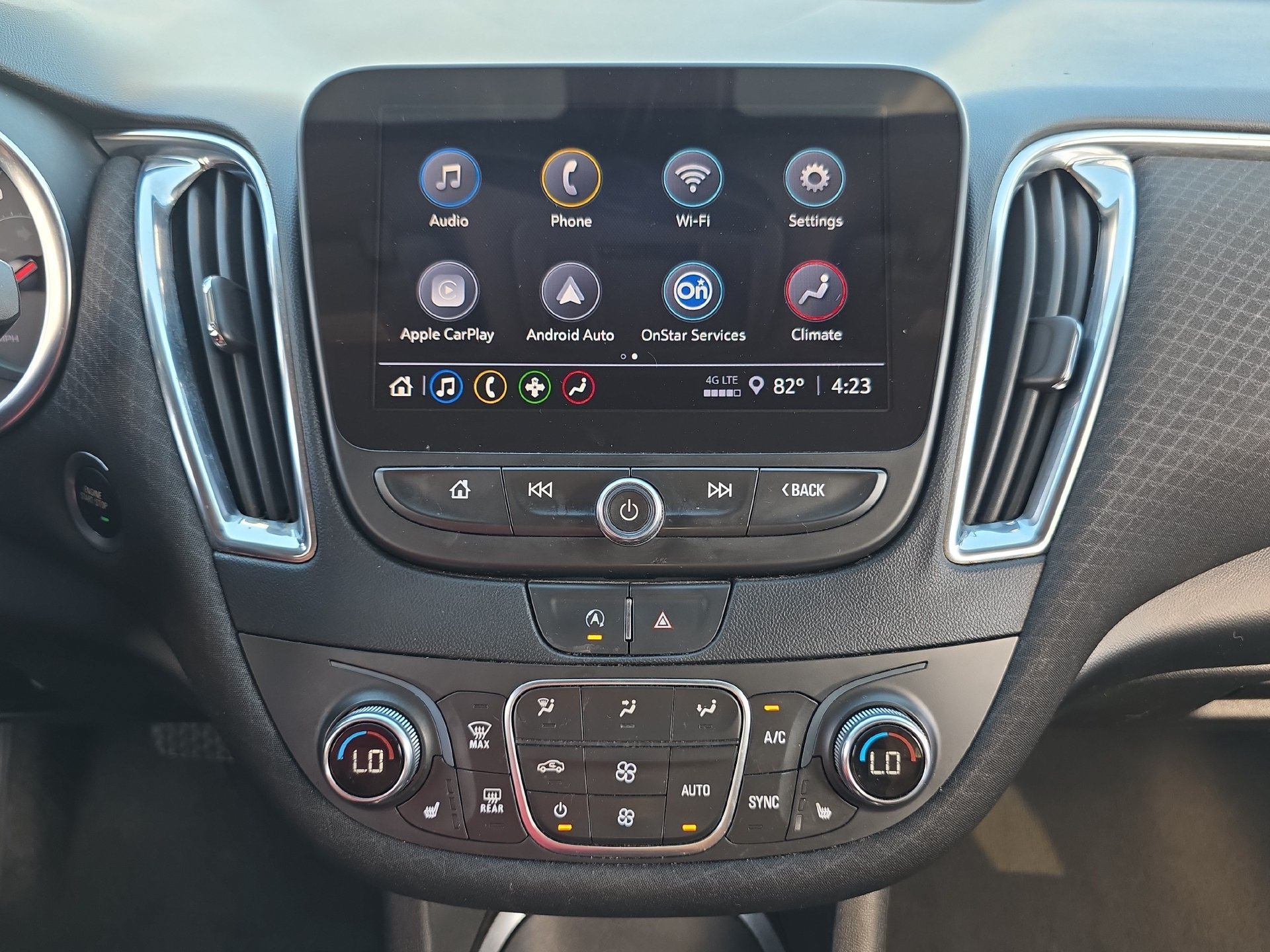 Used 2021 Chevrolet Malibu LT FWD image 22
