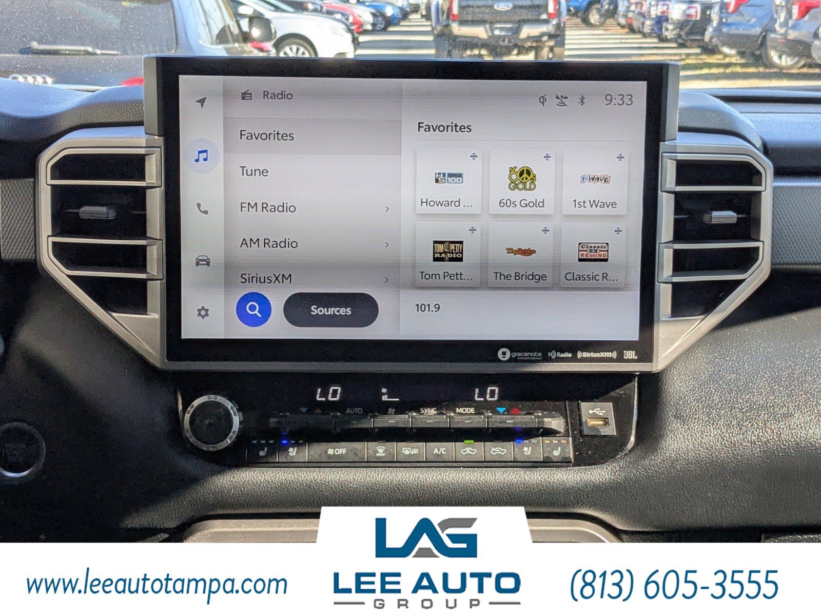Used 2022 Toyota Tundra Limited AWD/4WD image 17