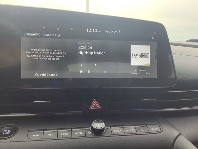 Used 2025 Hyundai Elantra SEL w/ Cargo Package FWD image 31