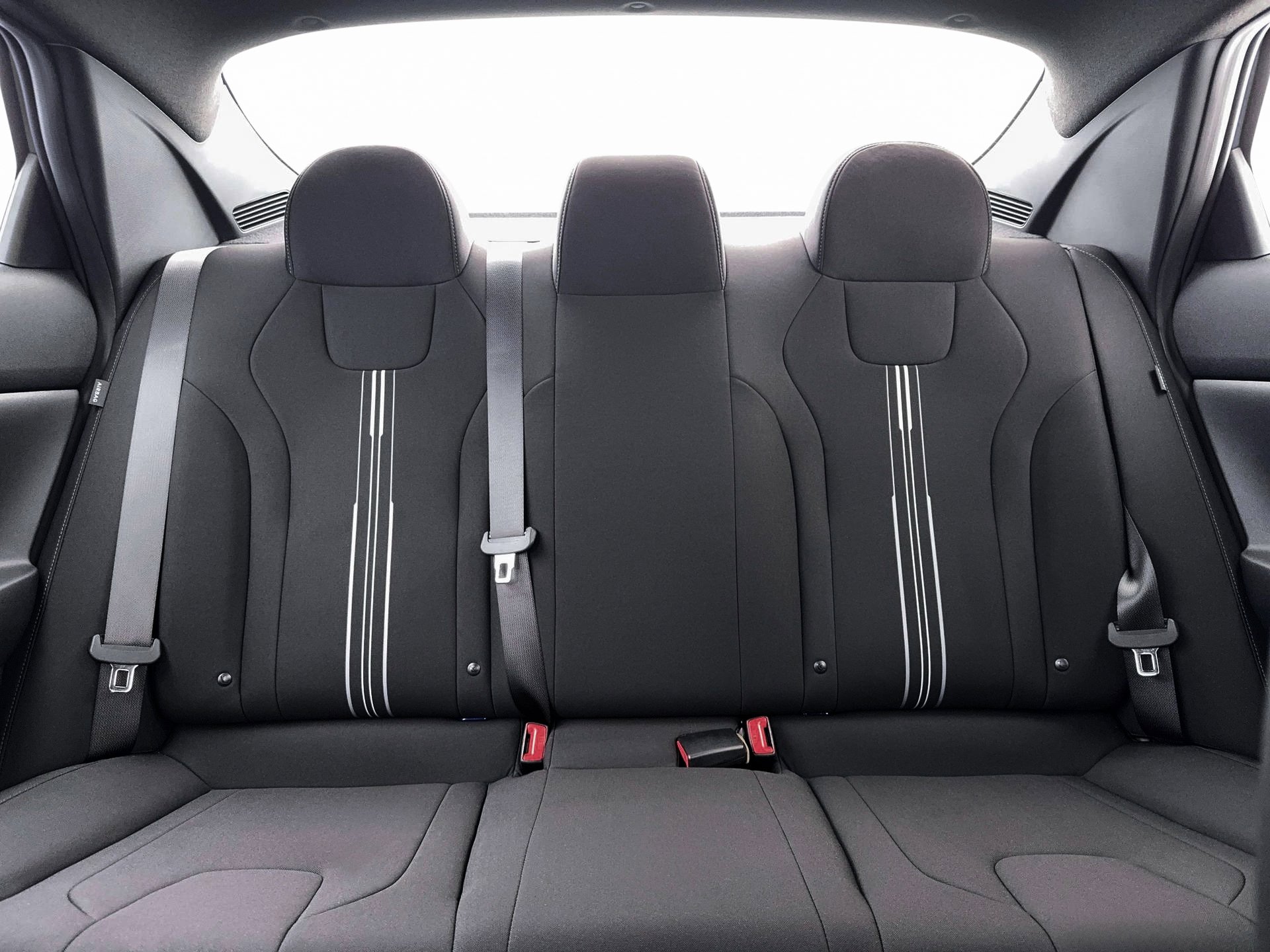 New 2026 Hyundai Elantra Sport FWD image 16