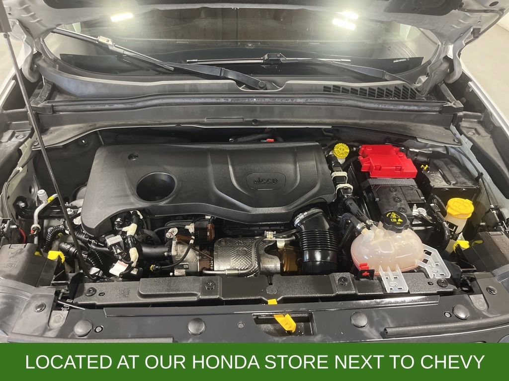 Used 2019 Jeep Renegade Trailhawk w/ UConnect 8.4 Nav Group image 29