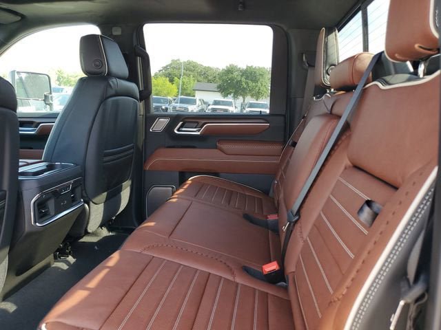 New 2026 GMC Sierra 3500 Denali Ultimate AWD/4WD image 12