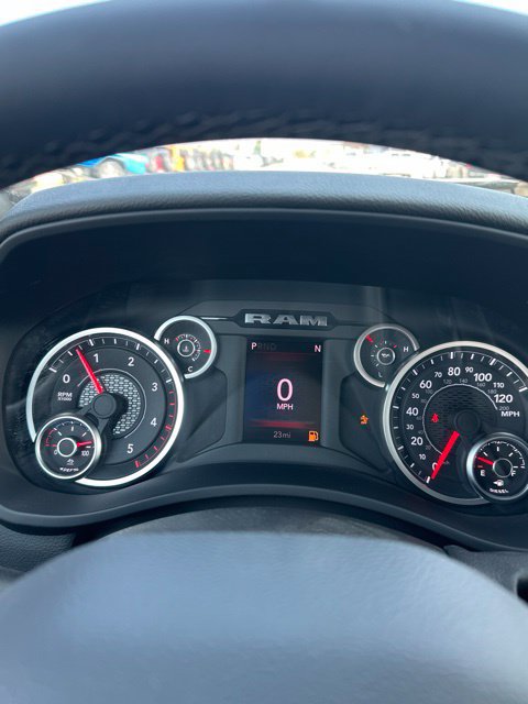 New 2026 RAM 3500 Big Horn AWD/4WD image 17