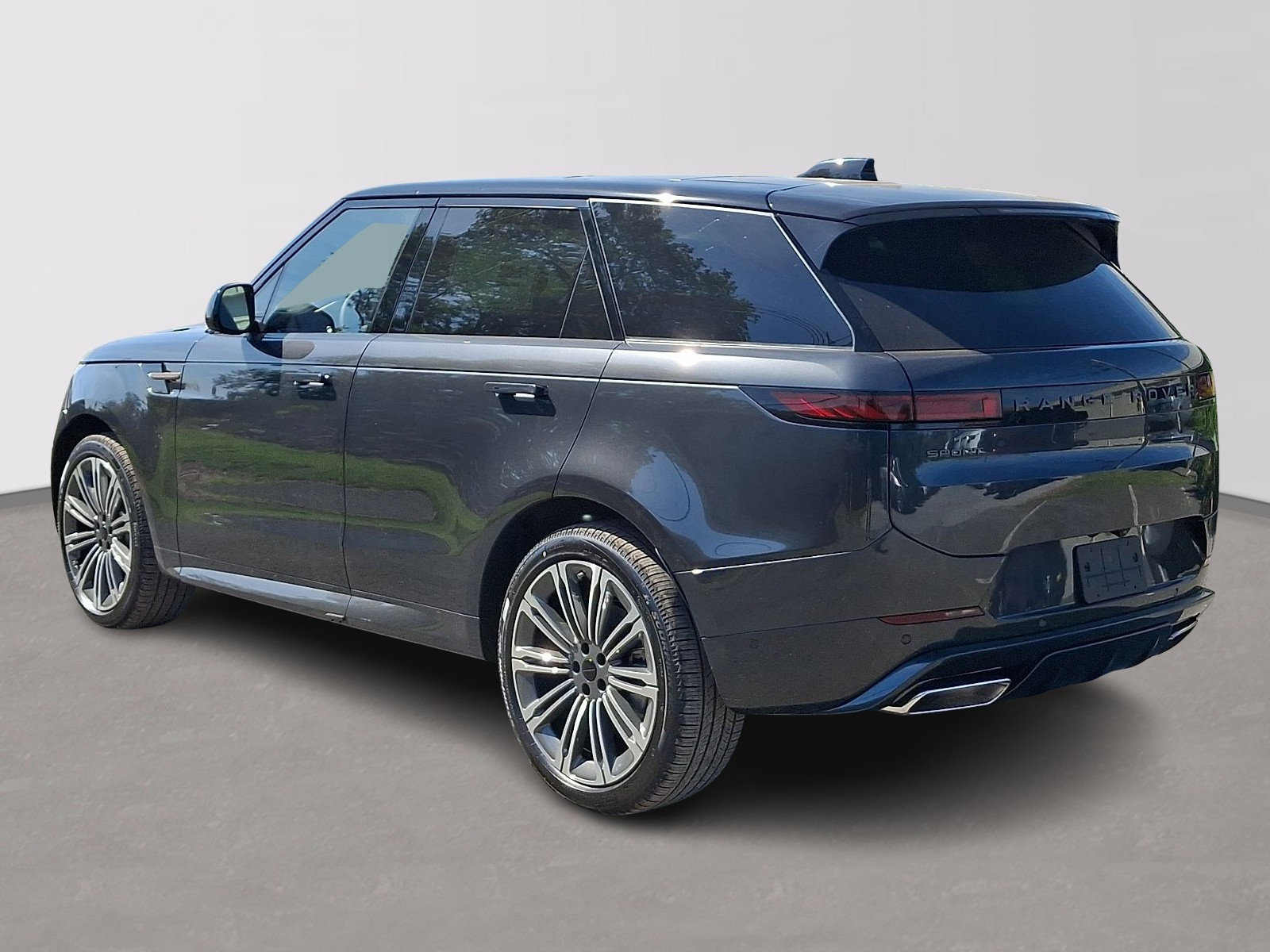New 2026 Land Rover Range Rover Sport Dynamic SE AWD/4WD image 4