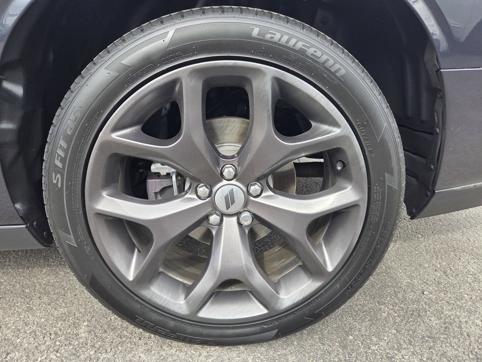 Used 2018 Dodge Challenger SXT Plus RWD image 9