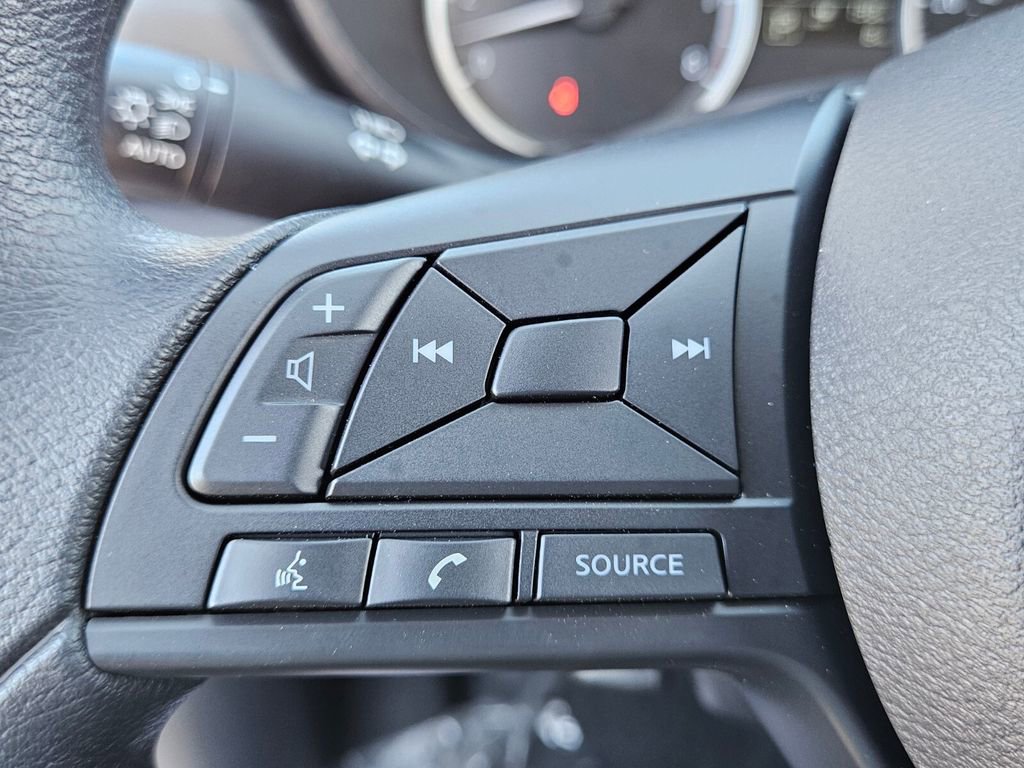 New 2025 Nissan Versa S w/ Trunk Package FWD image 27