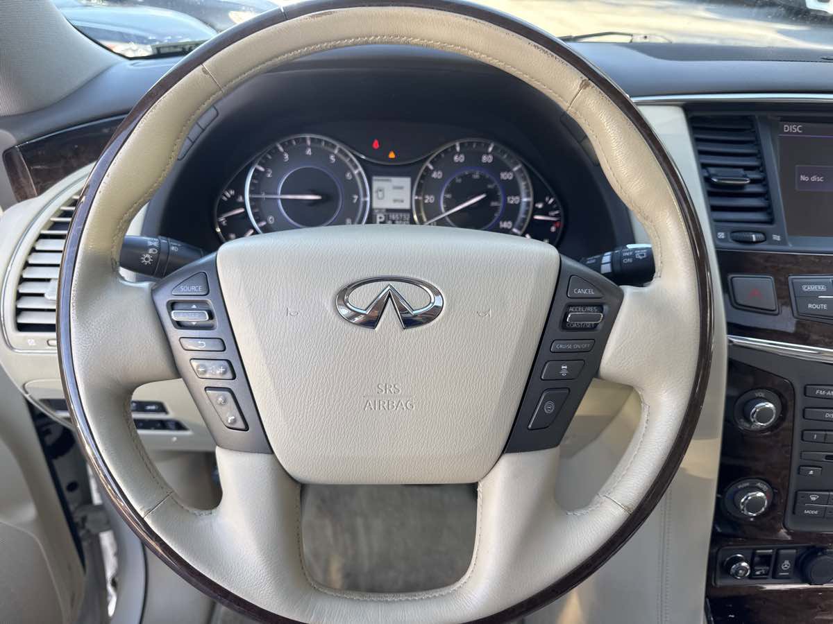 Used 2012 INFINITI QX56 2WD w/ Deluxe Touring Pkg image 11