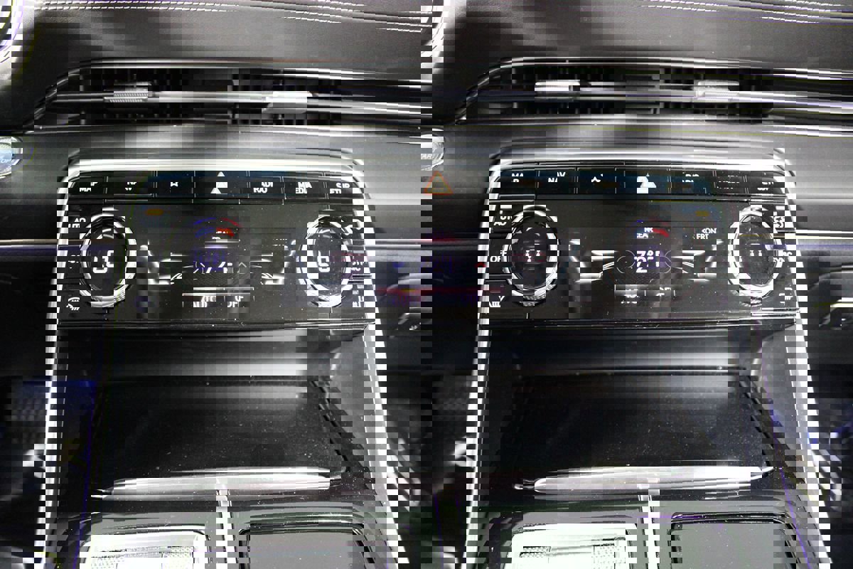 Used 2021 Genesis GV80 2.5T image 11