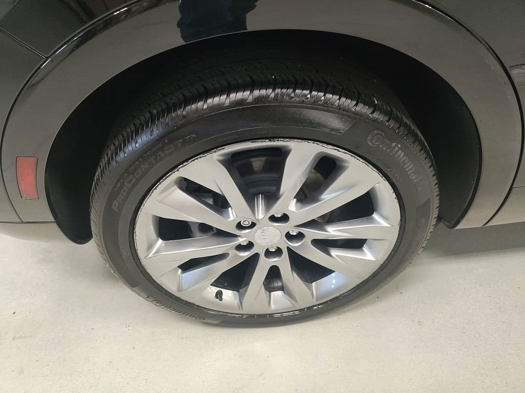 Used 2021 Buick Envision Avenir image 3