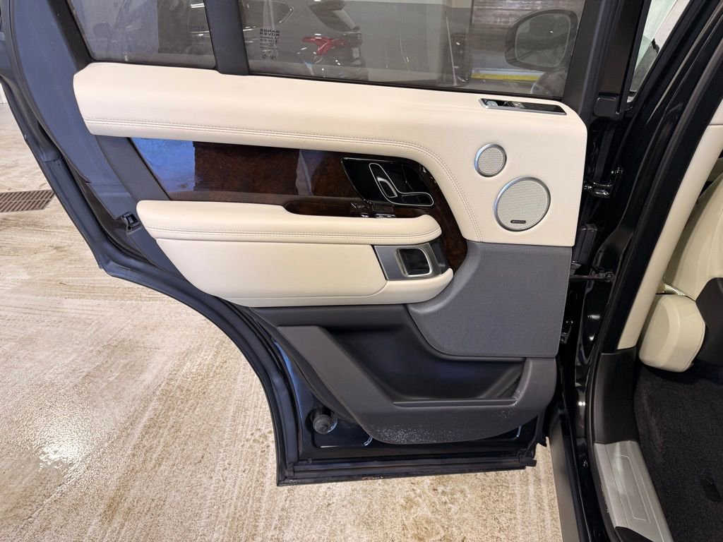 Used 2021 Land Rover Range Rover Westminster Edition image 25