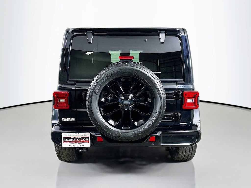 Used 2022 Jeep Wrangler Unlimited Sahara image 6