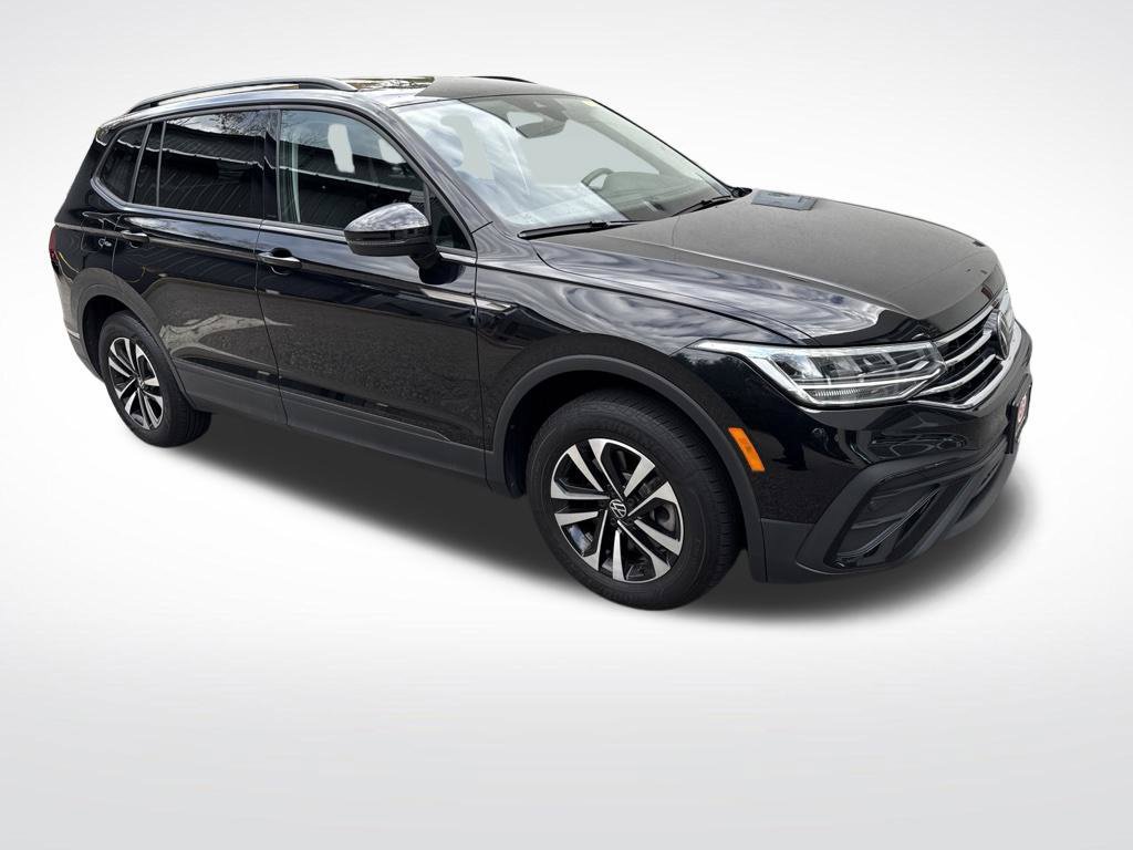 Used 2024 Volkswagen Tiguan S AWD/4WD image 5