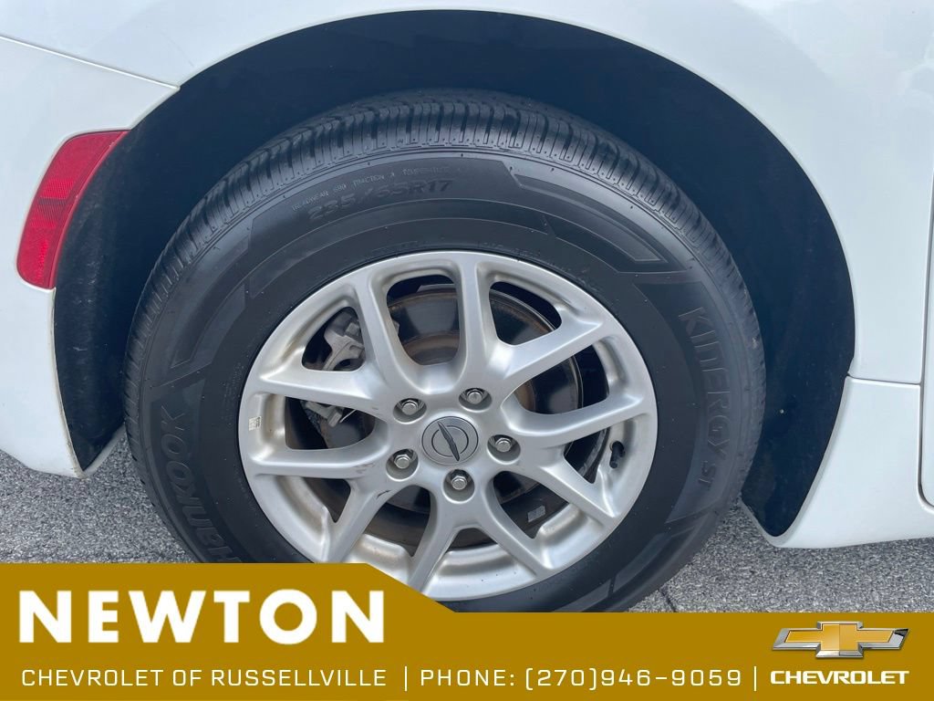 Used 2023 Chrysler Pacifica Touring-L FWD image 48