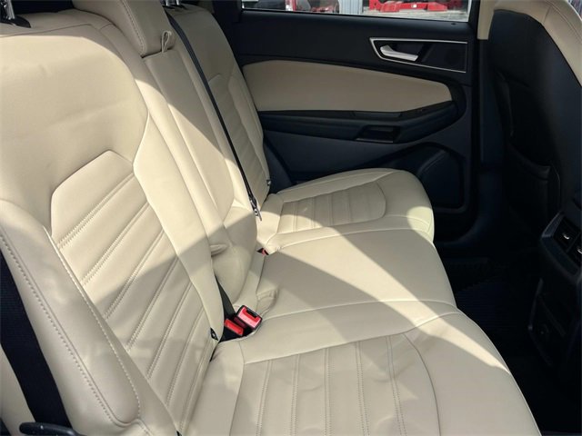 Used 2020 Ford Edge SEL image 22