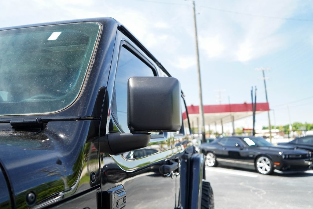 Used 2019 Jeep Wrangler Unlimited Rubicon AWD/4WD image 22