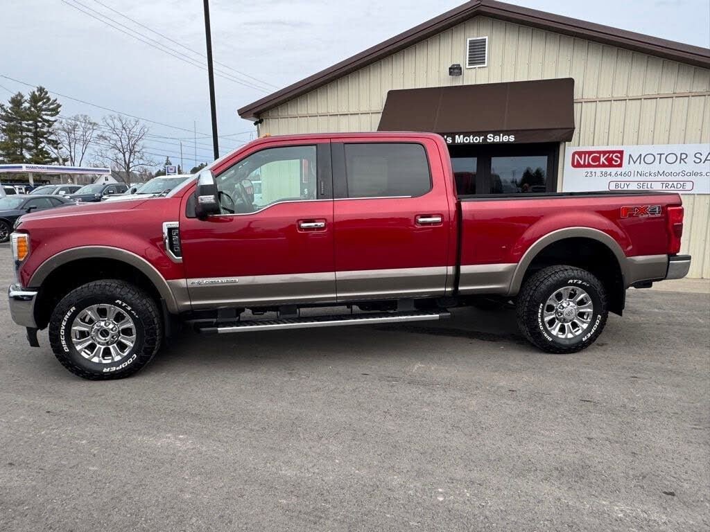 Used 2019 Ford F250 King Ranch w/ Chrome Package image 2