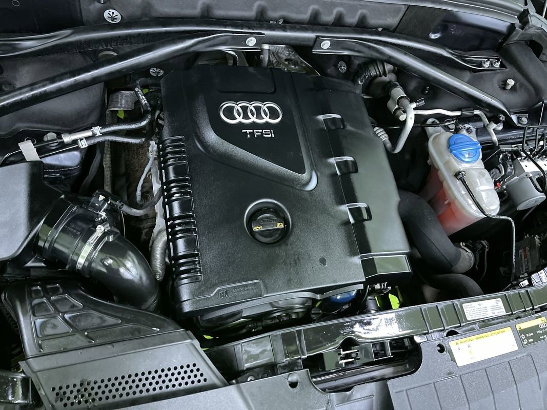 Used 2017 Audi Q5 2.0T Premium Plus w/ Technology Package image 31