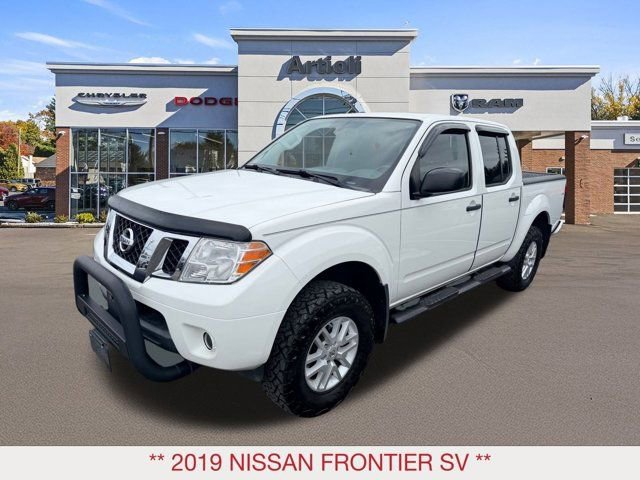 Used 2019 Nissan Frontier SV w/ Value Truck Package image 4
