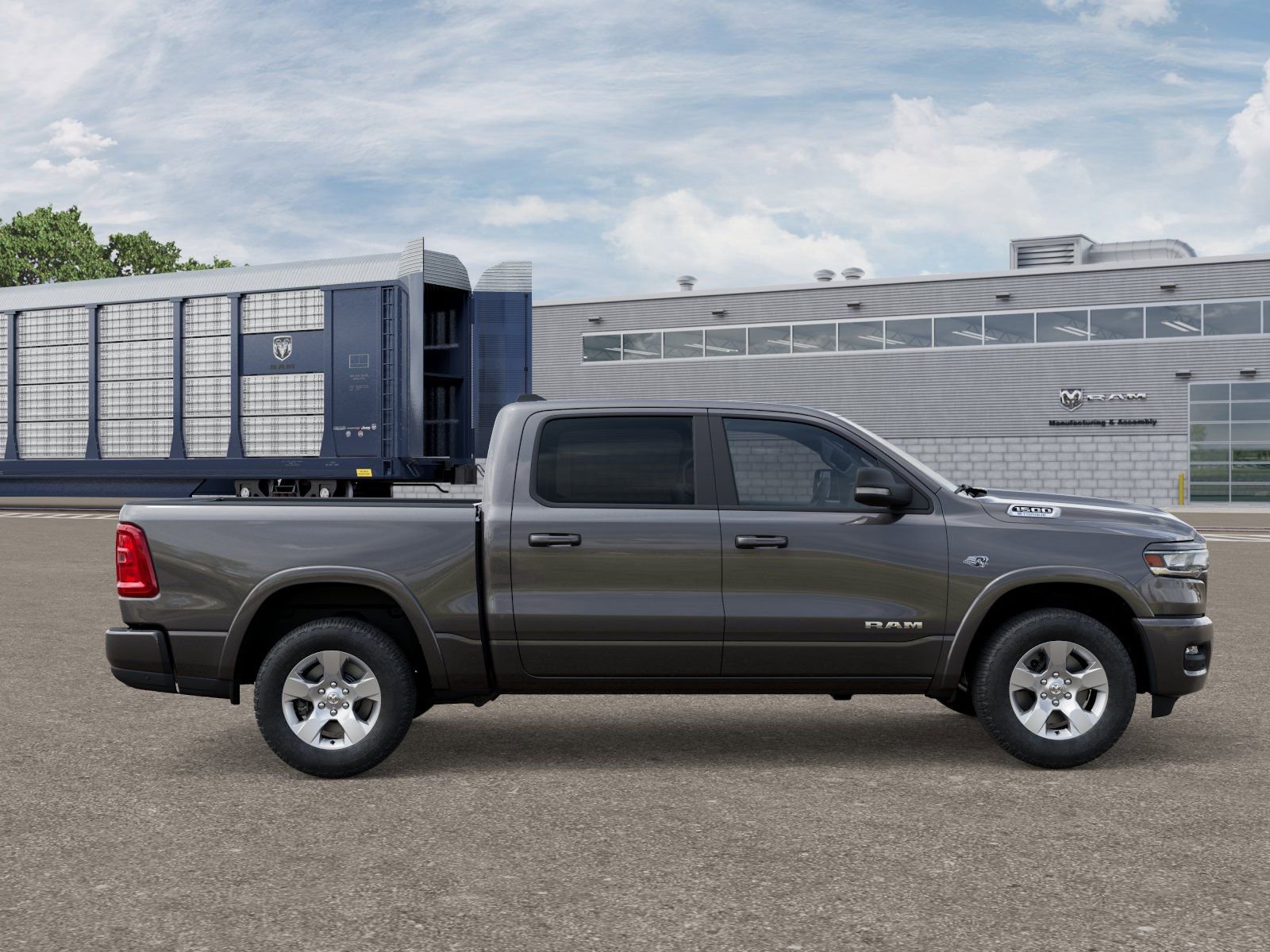 New 2026 RAM 1500 4x4 Crew Cab image 21
