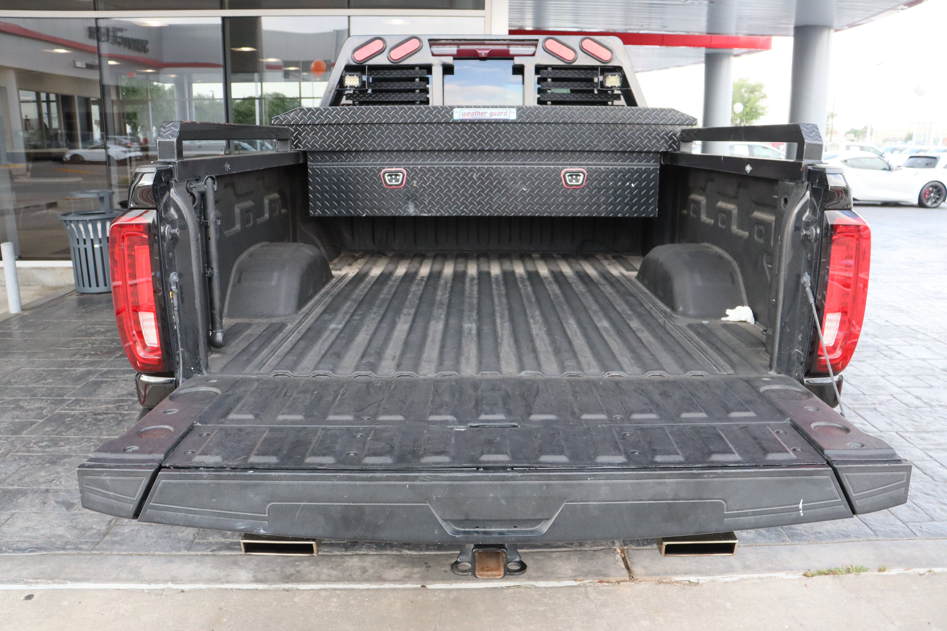Used 2022 GMC Sierra 2500 AT4 image 33