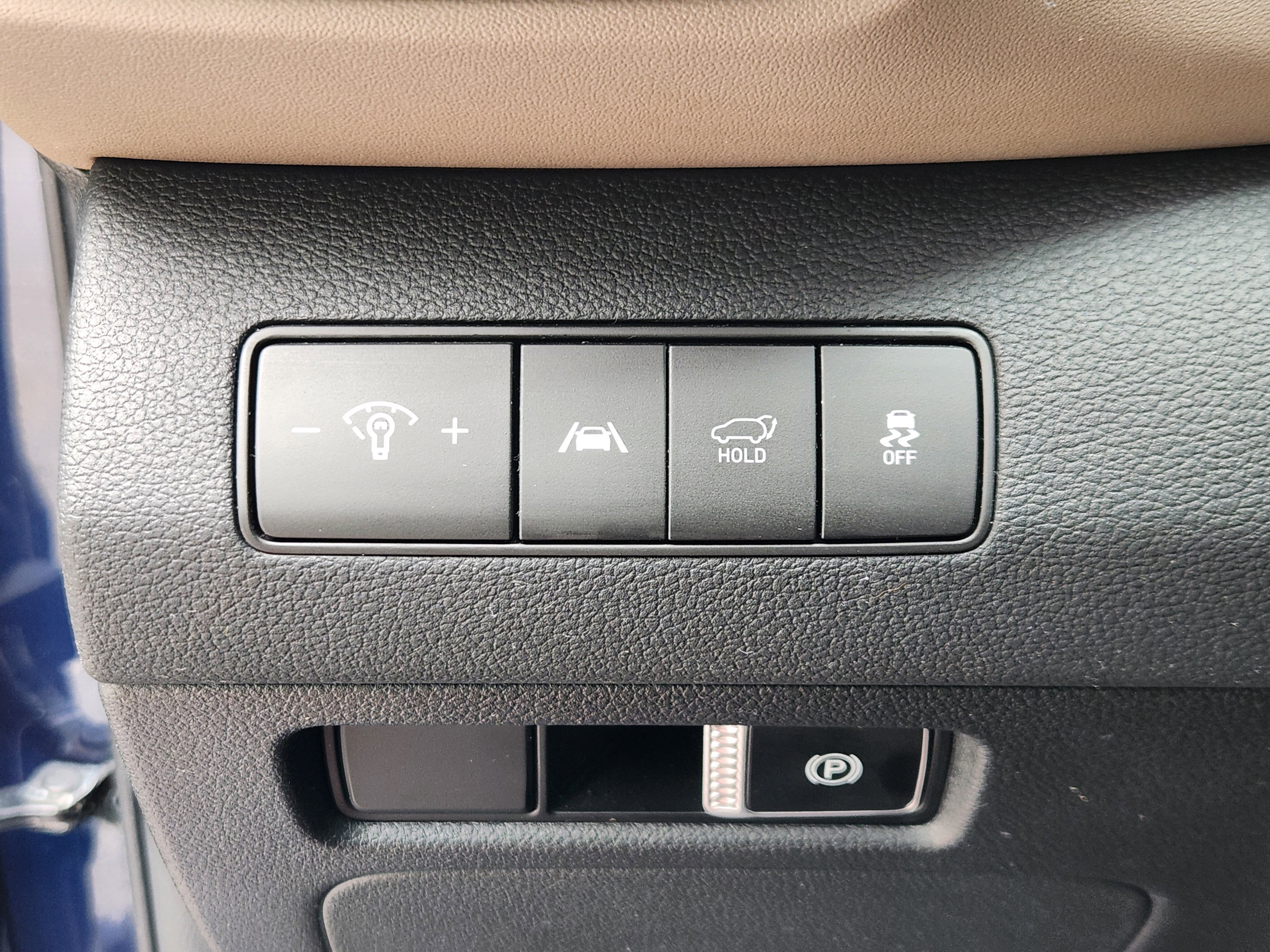 Certified 2023 Hyundai Santa Fe SEL AWD/4WD image 25