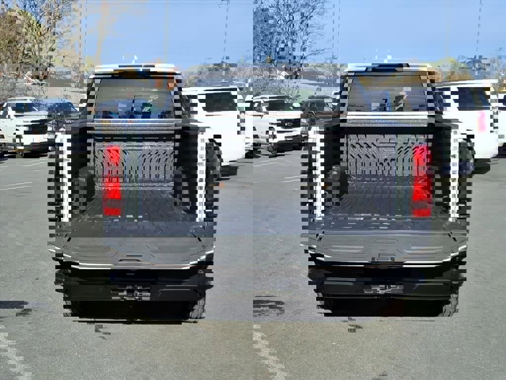 New 2026 Chevrolet Silverado EV W/T image 30