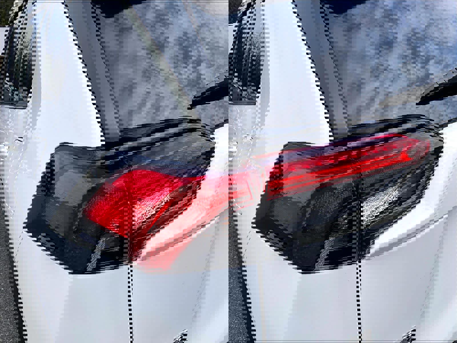 Used 2023 Toyota RAV4 XLE w/ Convenience Package image 34