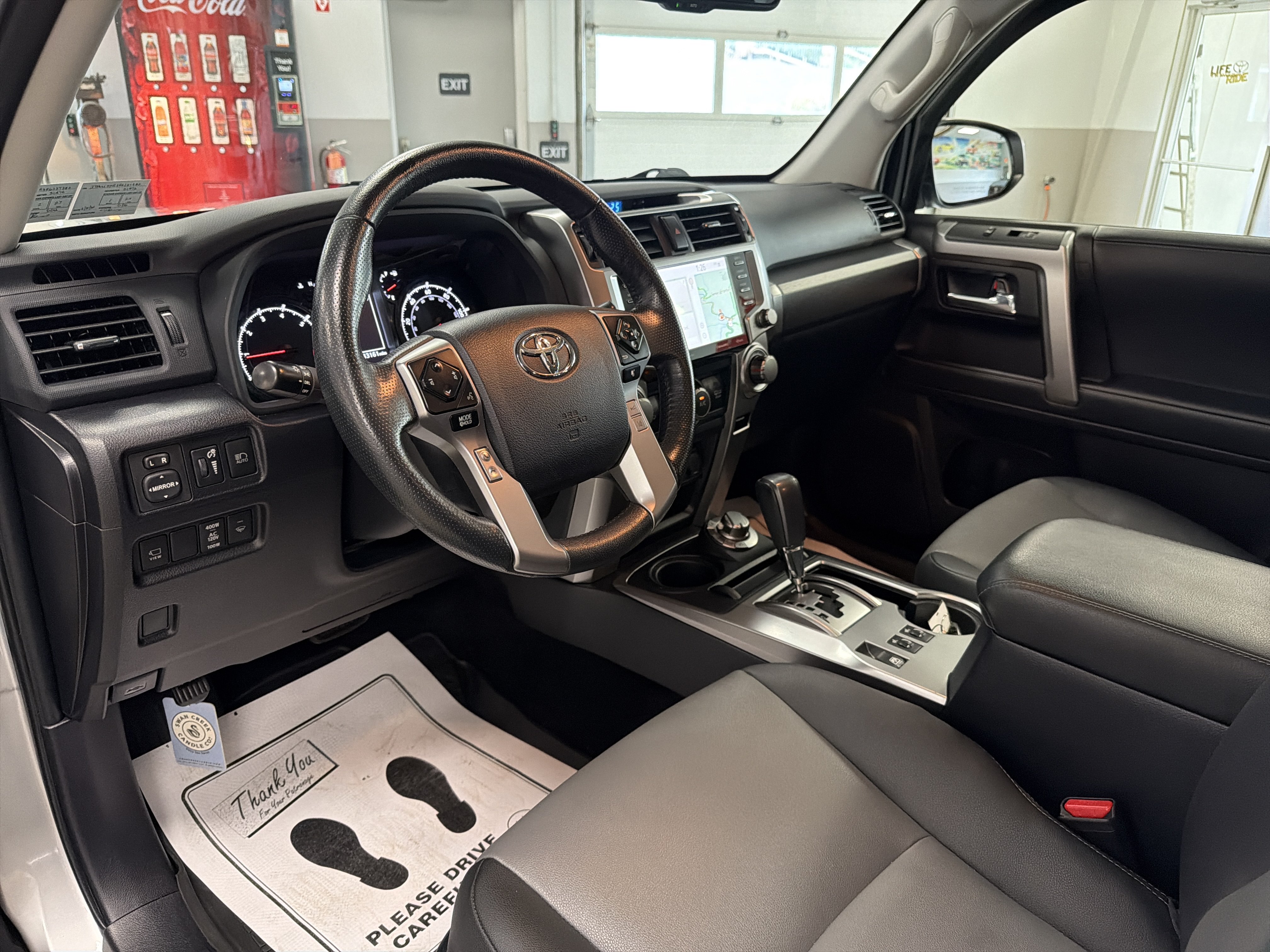 Used 2024 Toyota 4Runner SR5 Premium w/ Moonroof Package AWD/4WD image 20