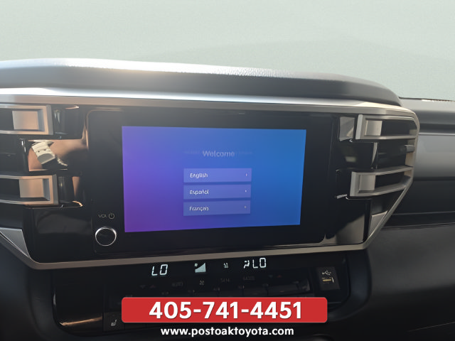 Used 2025 Toyota Tundra SR5 w/ SR5 Premium Package AWD/4WD image 20