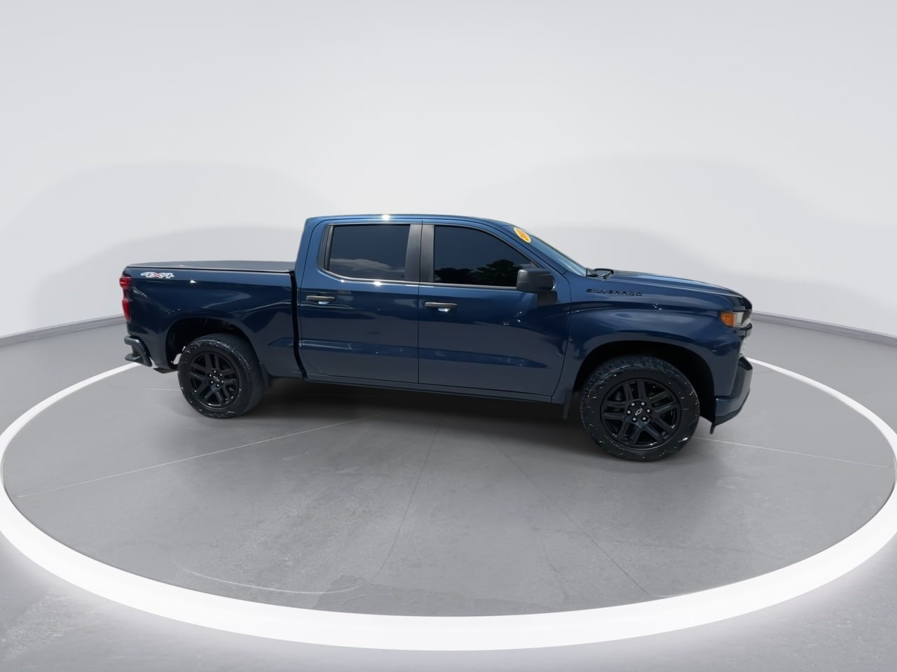 Used 2022 Chevrolet Silverado 1500 Custom w/ LPO, Blackout Package AWD/4WD image 23