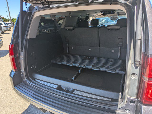 Used 2015 Chevrolet Suburban LT AWD/4WD image 27