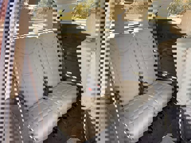 Certified 2022 Cadillac XT6 Premium Luxury image 32