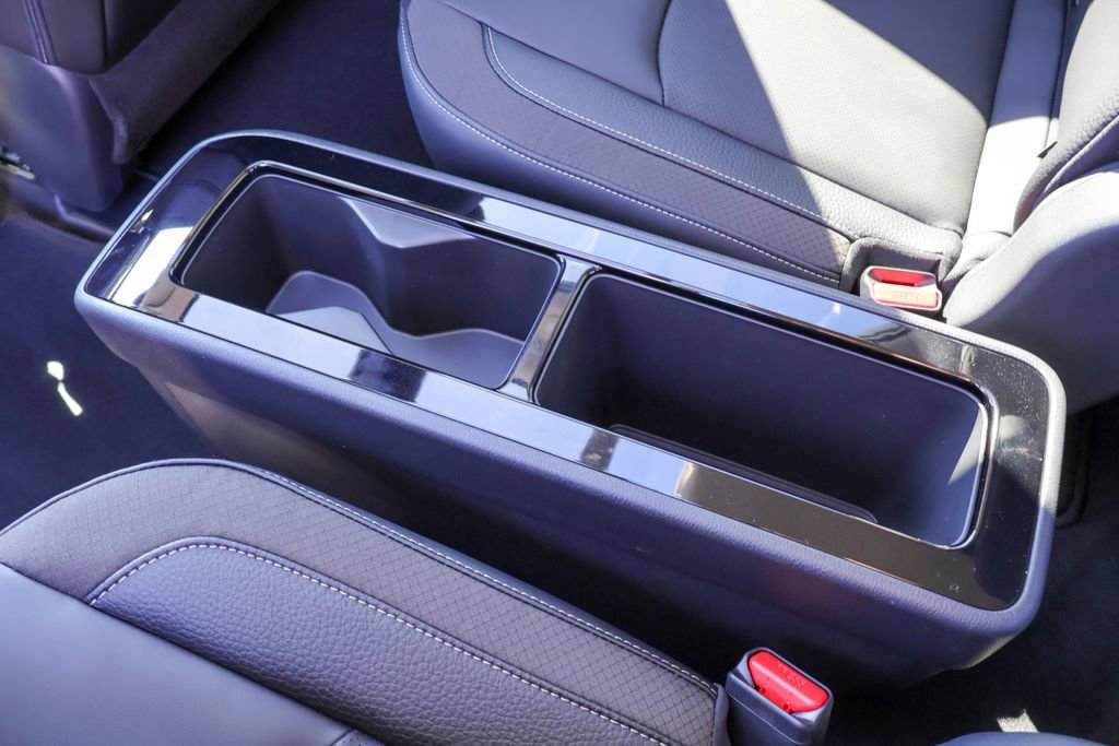 New 2026 Nissan Pathfinder SL image 18