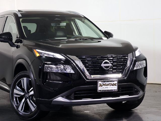 Used 2023 Nissan Rogue SL AWD/4WD image 6