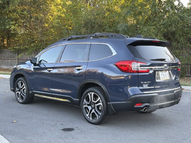 Used 2024 Subaru Ascent Touring w/ Popular Package #2 AWD/4WD image 5
