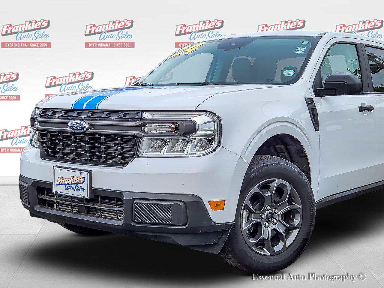 Used 2024 Ford Maverick XLT w/ Equipment Group 300A Standard AWD/4WD image 2