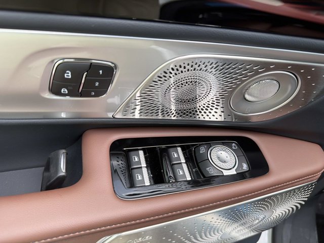 New 2026 Lincoln Nautilus Reserve AWD/4WD image 10