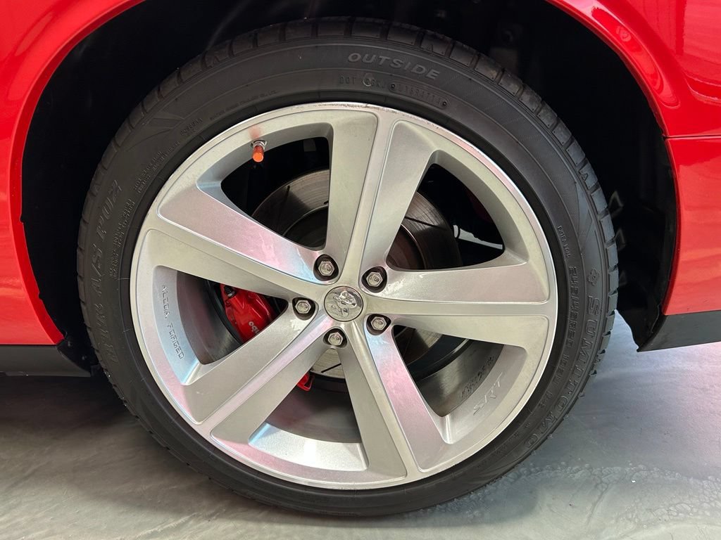 Used 2009 Dodge Challenger SRT8 RWD image 23