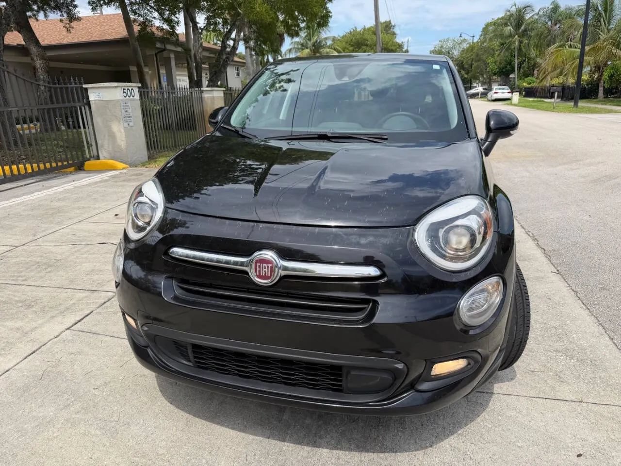 Used 2017 FIAT 500X Lounge w/ Lounge Premium Package (FWD) image 4
